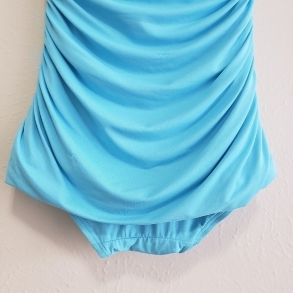 CARMEN Marc Valvo Smocked Bandeau Swimdres Waterfall Solid - Picture 9 of 11